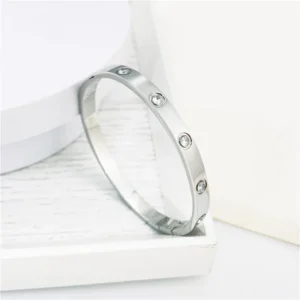 Sublime Circle Bangle Bracelets - Image 2